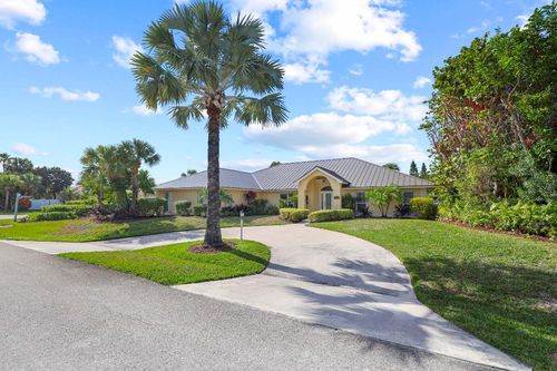 1345 Spanish Lace Ln, Vero Beach, FL, 32963-2397 | Card Image