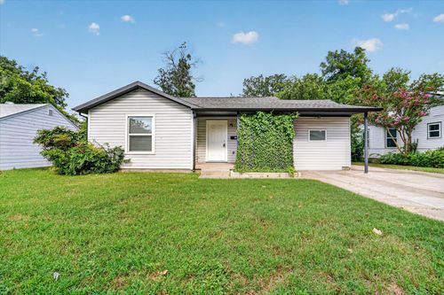 5016 Marks Pl, Fort Worth, TX, 76116-9013 | Card Image