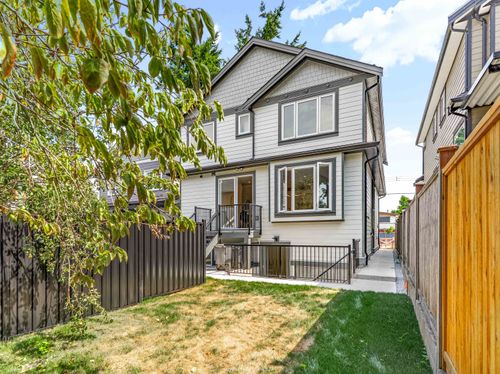 2-5221 Clarendon St, Vancouver, BC, V5R3J7 | Card Image