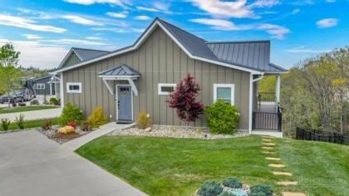 70 Paynes Court, Roaring Gap, NC, 28668 | Card Image