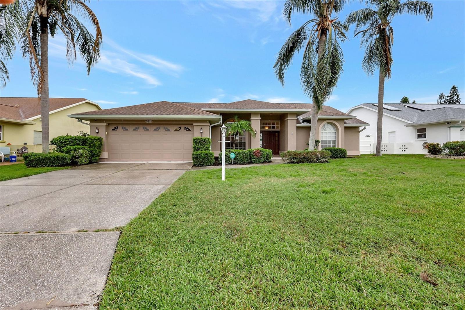 61st St, Bradenton, FL 34203