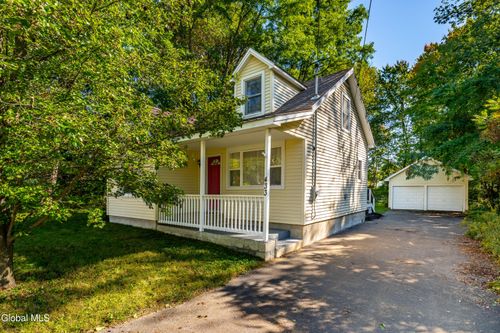 433 Northline Rd, Ballston Spa, NY, 12020-2508 | Card Image