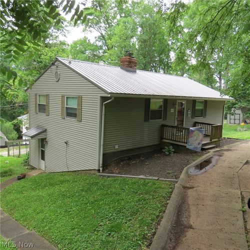 6447 Darlington Street Sw, Carrollton, OH, 44615 | Card Image