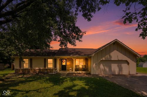 10 Tarry Ct, Greenwood, IN, 46142-8476 | Card Image