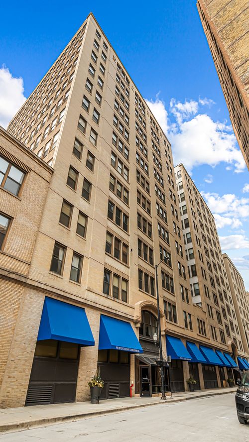 1009-780 S Federal St, Chicago, IL, 60605-3800 | Card Image