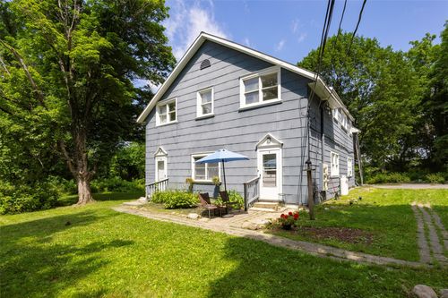 15 Johnson Ln, Millbrook, NY, 12545-5875 | Card Image