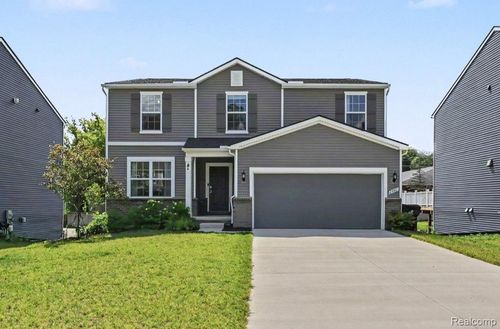 24461 Jade Dr, Farmington, MI, 48336-2646 | Card Image