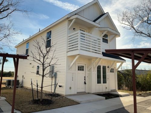 1100-2002 W 2nd Street, Taylor, TX, 76574 | Card Image
