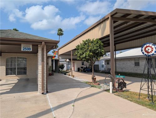 322-2500 Starling Cir W, Palmview, TX, 78572-5380 | Card Image