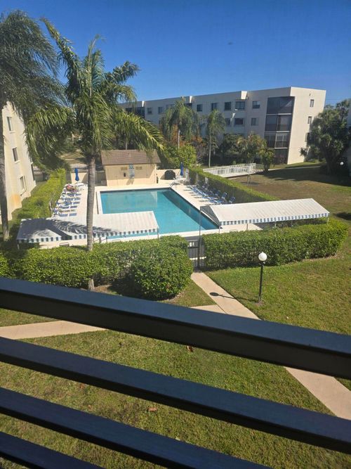apt-310-3186 Via Poinciana, Lake Worth, FL, 33467-1937 | Card Image