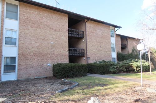 apt-a-5543 E Lake Dr, Lisle, IL, 60532-2681 | Card Image