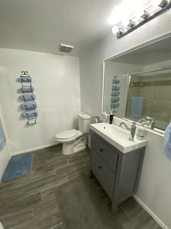 APT-47 - 1916 Lake Atriums Cir, Condo with 1 bedrooms, 1 bathrooms and null parking in ORLANDO FL | Image 15