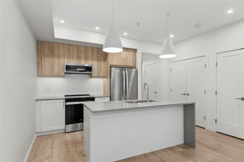 505-536 Island Highway S, Campbell River, BC, V9W1A5 | Card Image