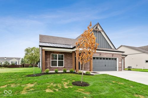 5052 Carmine St, Brownsburg, IN, 46112-7093 | Card Image