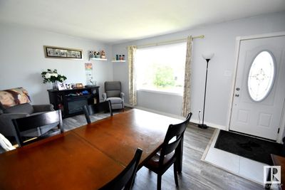 4813 51 Ave, House other with 3 bedrooms, 2 bathrooms and null parking in Kitscoty AB | Image 3