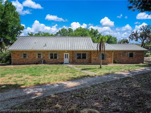8977 Lake Lynn Dr, Sebring, FL, 33876-8507 | Card Image
