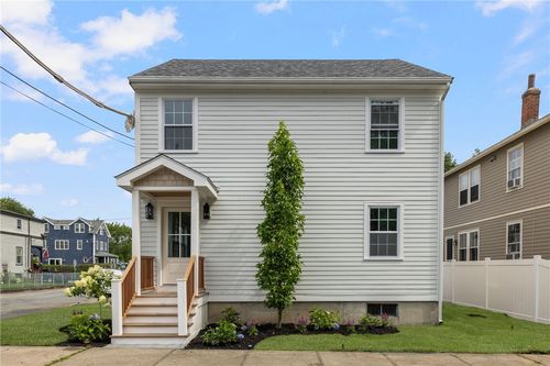 40 Atlantic St, Newport, RI, 02840-3967 | Card Image