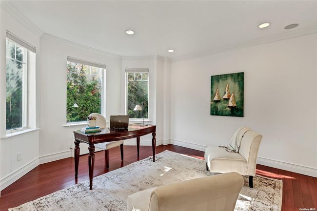 34 Boulevard, House other with 8 bedrooms, 4 bathrooms and null parking in Malba NY | Image 18