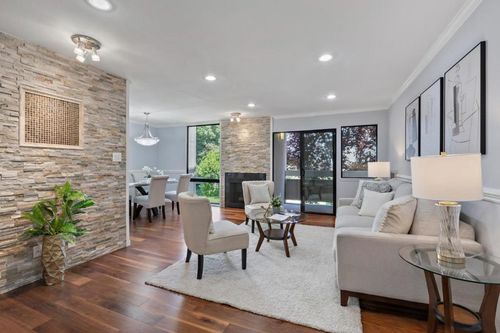 216-1061 Beach Park Blvd, Foster City, CA, 94404-2710 | Card Image