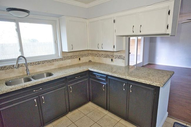 1303 Mac Dr, House other with 4 bedrooms, 2 bathrooms and 2 parking in Sweeny TX | Image 13