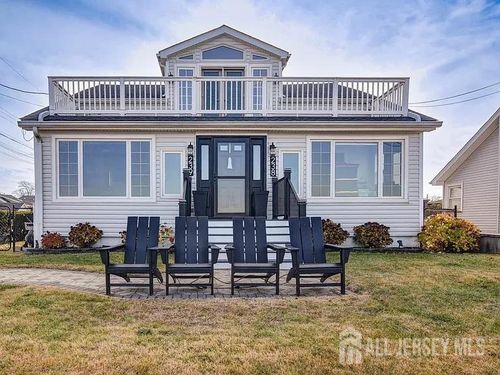 238 Shoreland Cir, South Amboy, NJ, 08879-2750 | Card Image