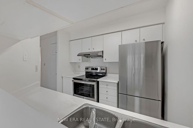 1109 - 24 Wellesley St W, Condo with 1 bedrooms, 1 bathrooms and null parking in Toronto ON | Image 25