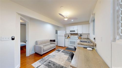 4566 Sierra Dr, Honolulu, HI, 96816-4024 | Card Image