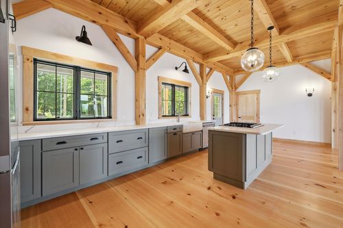 19 Passaconway Rd, Center Ossipee, NH, 03814-6721 | Card Image