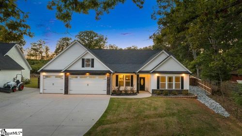 70 Deyoung Rd, lyman, SC, 29365-9524 | Card Image