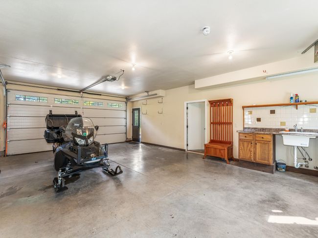 5241 Mcilvain Rd, House other with 1 bedrooms, 2 bathrooms and null parking in MANITOWISH WATERS WI | Image 17