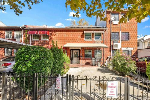 749 E 180th Street, New York, NY, 10457 | Card Image