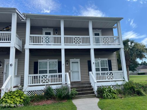 4 Schooner Dr, Swansboro, NC, 28584-8666 | Card Image