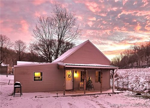 214 Cravens St, Madison, IN, 47250-3258 | Card Image