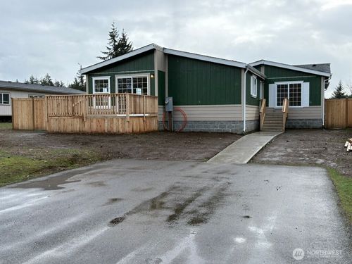 151 W Freedom Ln, Shelton, WA, 98584-7243 | Card Image