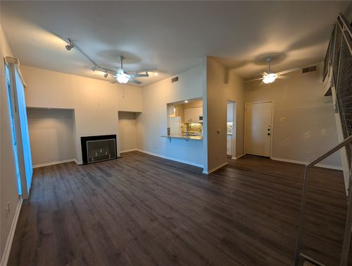 2923 Shelby Ave, Dallas, TX, 75219-4125 | Card Image