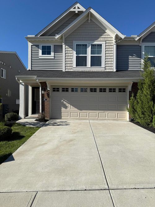 1816 Quarry Oaks Dr, Florence, KY, 41042-5700 | Card Image