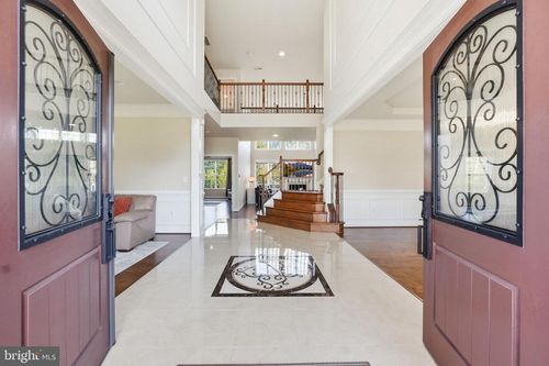 3917 Chantilly Rd, CHANTILLY, VA, 20151-3310 | Card Image