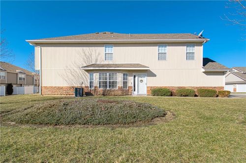 21032 Millridge St, Spring Hill, KS, 66083-6505 | Card Image