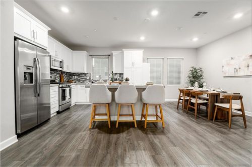 11001 Logan Way, San Diego, CA, 92129-2080 | Card Image