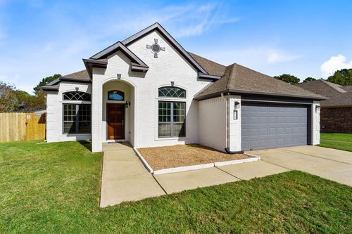 12126 Walden Rd, Montgomery, TX, 77356-7914 | Card Image