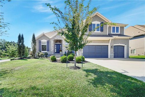 4003 W 156th Ter, Overland Park, KS, 66224 | Card Image