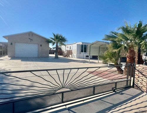 12631 E 44th St, Yuma, AZ, 85367-6055 | Card Image