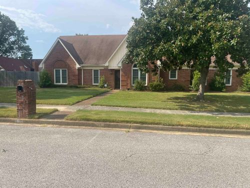 6894 Fox Hedge, Memphis, TN, 38141-7362 | Card Image