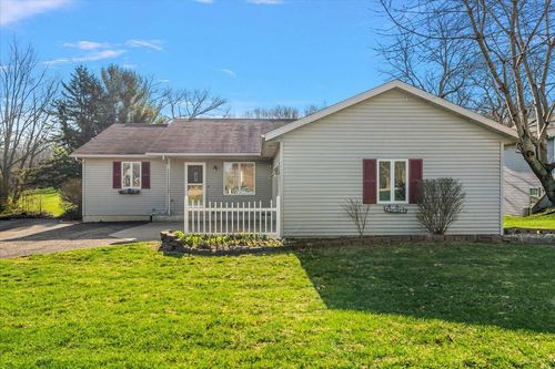 272 Fairway Ct, Plainwell, MI, 49080-9122 | Card Image