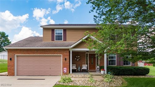 205 Linvale Drive, Norwich, OH, 43767 | Card Image