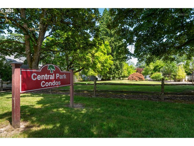 5312 Sw Erickson Ave, Condo with 2 bedrooms, 2 bathrooms and 1 parking in Beaverton OR | Image 36