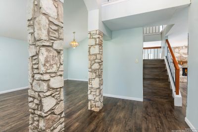 7206 Frontier Ridge, House other with 4 bedrooms, 2 bathrooms and null parking in Converse TX | Image 3