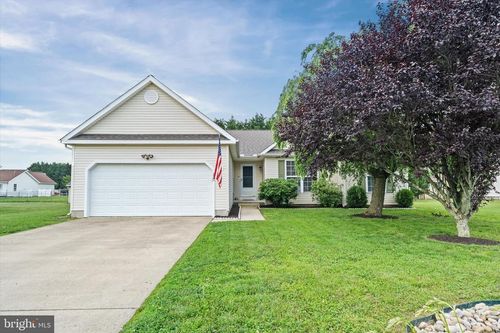 135 Albert Pl, FELTON, DE, 19943-6929 | Card Image