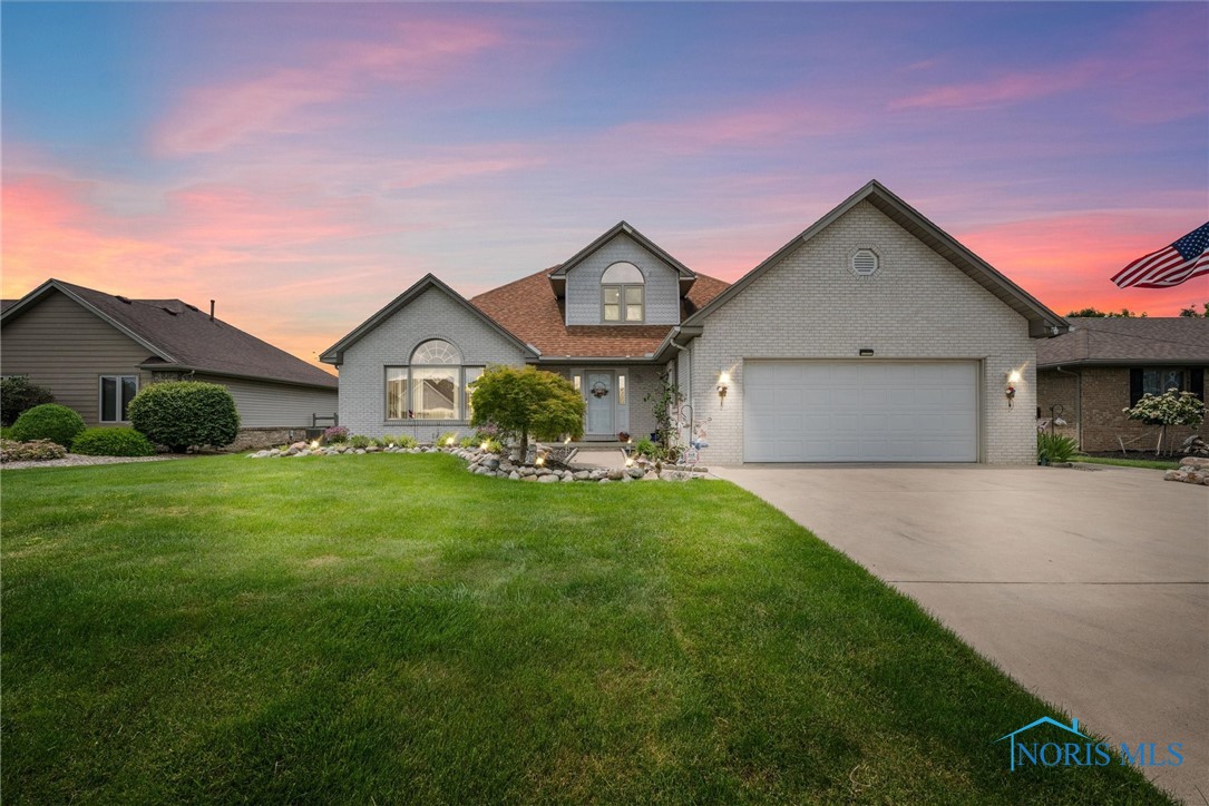 Mallard Dr, Oregon, OH 43616