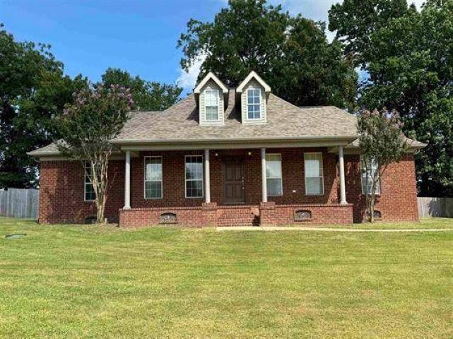 Sterling Farm Dr, Atoka, TN 38004